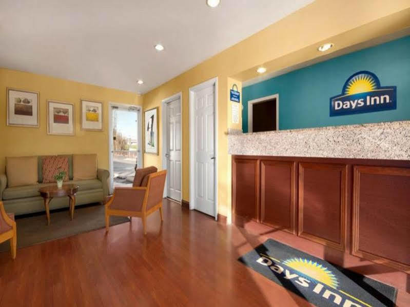 Days Inn By Wyndham Cookeville Exterior foto